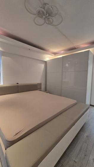 Unirii,Stradal,Alba Iulia et.3/8 DECOMANDAT,Renovat ACUM,TOTUL NOU,mobilat UTILA