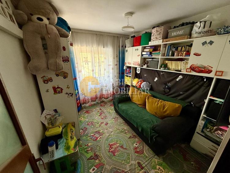 3 CAMERE DECOMANDAT--2 BAI--ETAJ INTERMEDIAR--RENOVAT--MOBILAT+UTILAT
