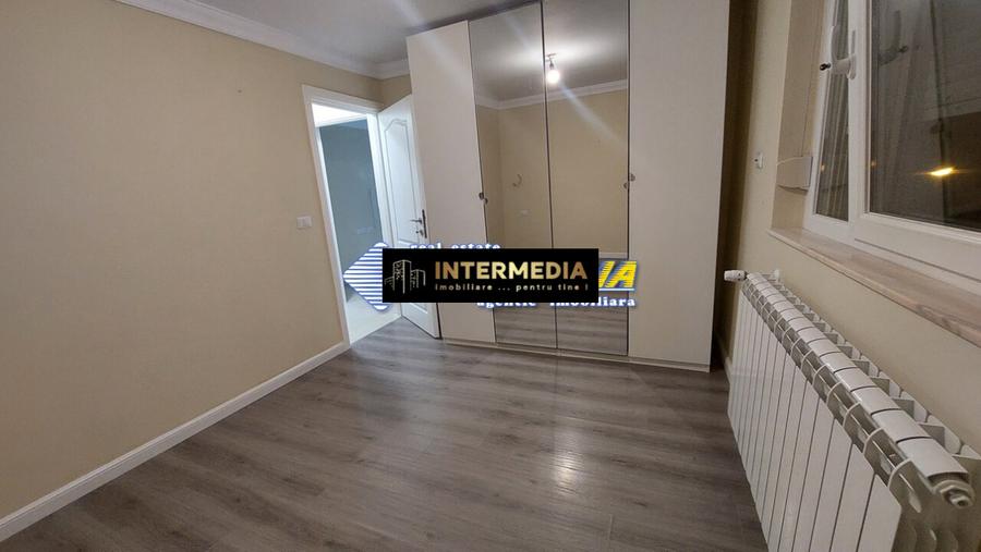 Apartament 2 dormitoare + living Alba Iulia zona Mall