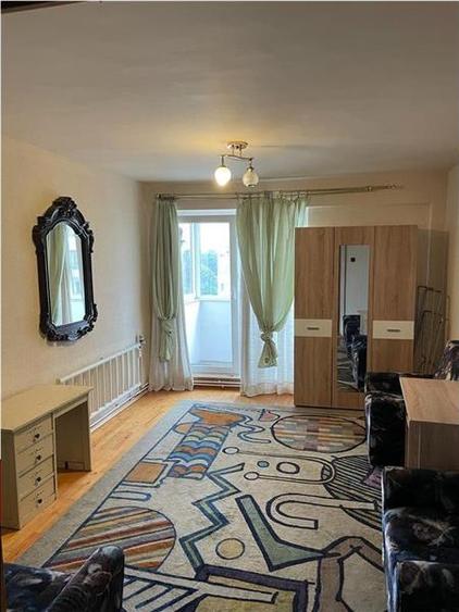 De vanzare apartament cu 4 camere, etaj intermediar, la Fortuna, in Tudor