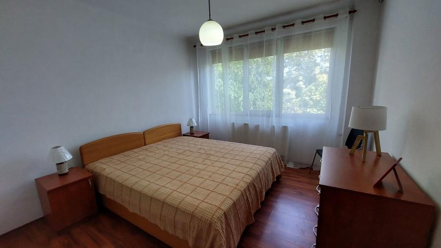 Braila 3 camere zona zero de inchiriat( vanzare)mobilat zugravit si igienizat