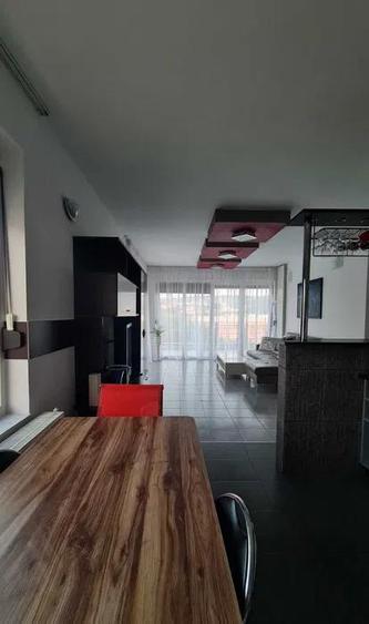 Oportunitate! Penthouse de 60 mp. + teraasă de 60 mp., car. Europa