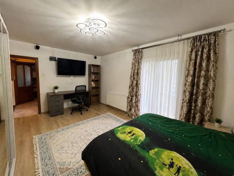 Apartament 2 camere, etaj 2, 50 mp, zona Hotvon