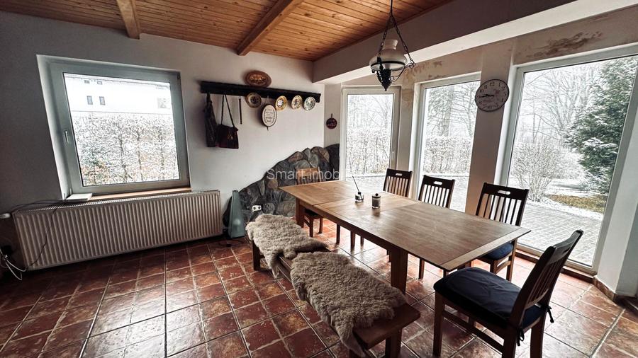 Casa de vacanta cu teren 2000mp Valea Avrigului - 7