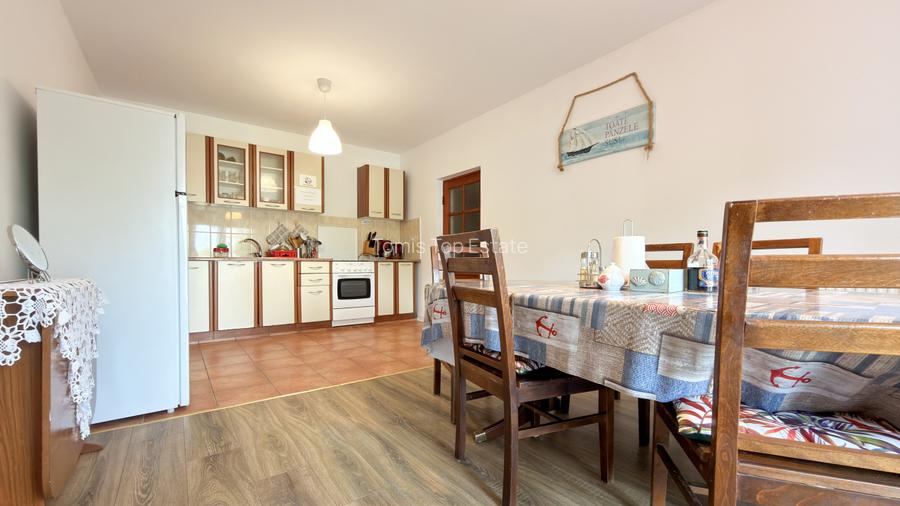 Pensiune turistică de vânzare in Corbu | 7 camere | Teren 1000mp - 6