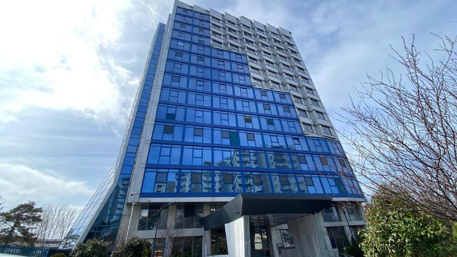 Apartament de vanzare /închiriat pe termen lung ,3 camere mobilat utilat