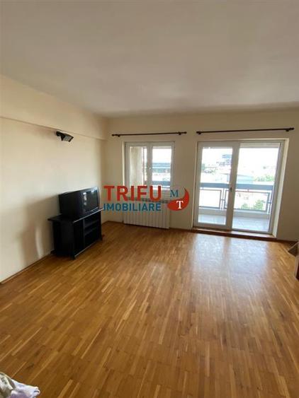 Apartament 4 camere cu scara interioara de vanzare zona Centru