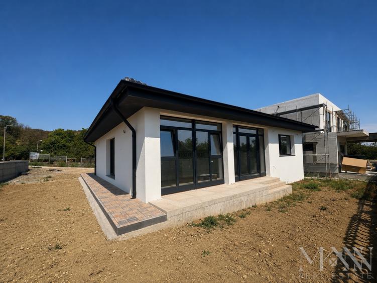 Casa noua – finisata | De vanzare | str. Facliei, Oradea