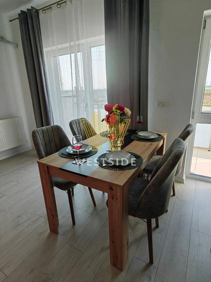Penthouse cu 2 camere, de inchiriat, zona Mehala