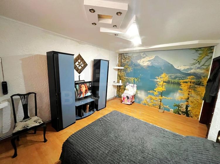 Casa Deosebita 3Camere 3Bai 1460mp Teren Garaj Piscina Bariera Valcii