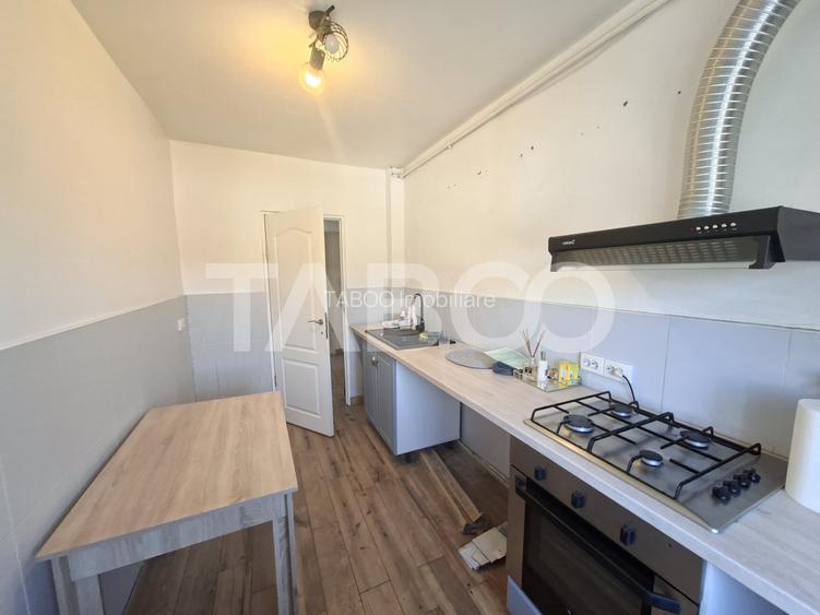 Apartament decomandat de vanzare 2 camere Strand etaj 4 acoperis - 7