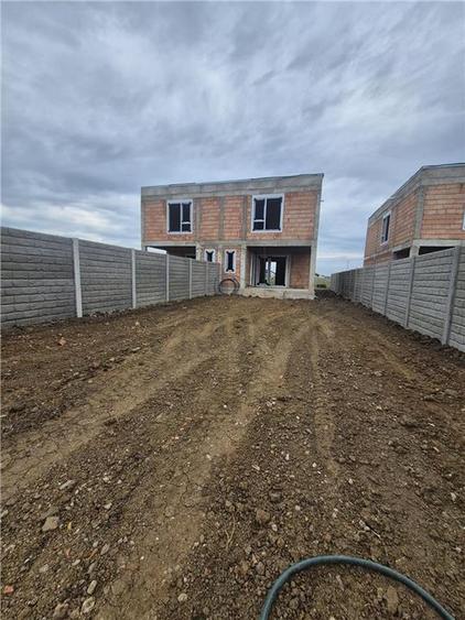 Duplex superb - modern - zona excelenta - langa centura