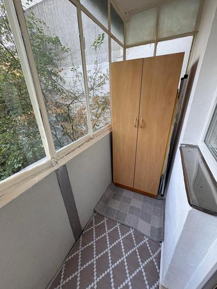 Berceni,ap. 2 camere,42mp,et.2,renovat recent,loc parcare inclus,420Euro/luna