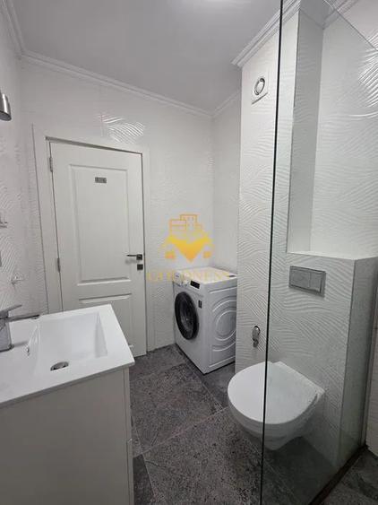 3 camere open space, Parcare, Zona Bmw, Floresti, Vivo