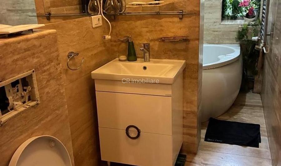 Apartament 3 camere, Piata Unirii