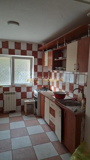 2 Camere de vanzare | Mosilor | Metrou | etaj 1 | Bloc 1986 Izolat |