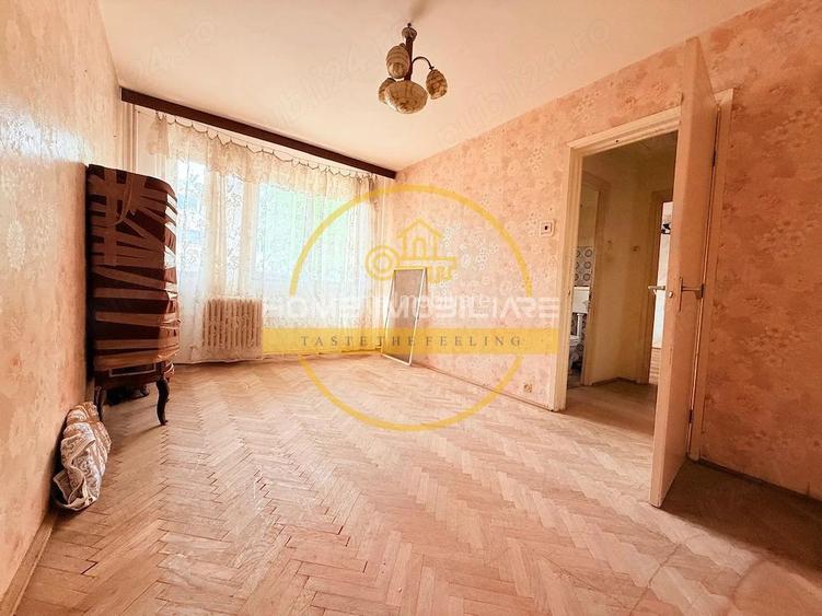 Apartament cu 3 camere/ 67mp Etajul 2/ zona Podu de Piatra