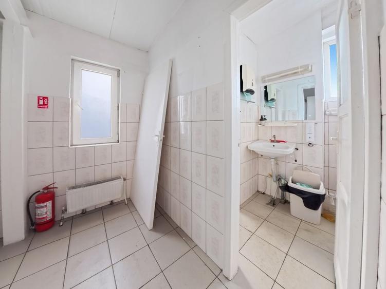 Cladire individuala 243 mp de inchiriat pe strada Mioritei Bacau