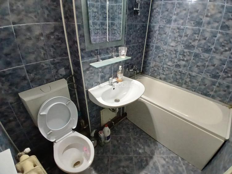 Apartament 2 camere decomandat de inchiriat zona Nicolina - 9