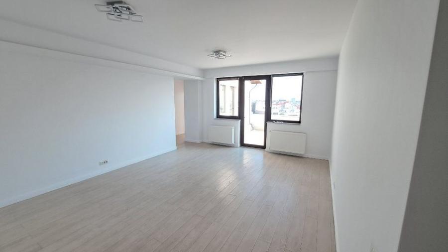 Dorobanti (metrou),apartament  de vanzare cu 4 camere, terase, 2 lifturi