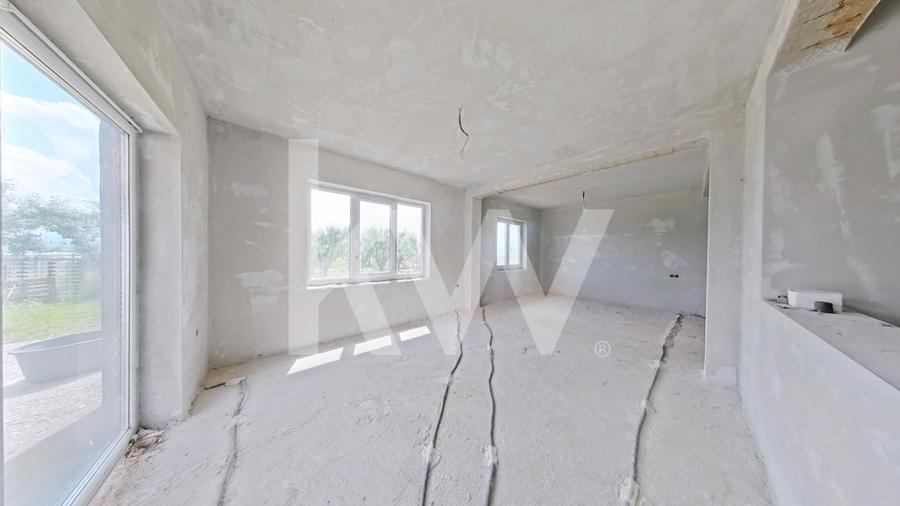 Casa cu 7 camere, 224 mp utili, teren 800 mp | Feldioara