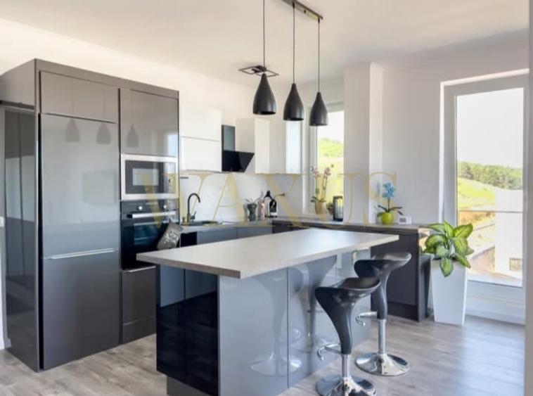 Apartament 3 camere LUX | VIEW | Terasa | Garaj | Jacuzzi |  zona VIVO