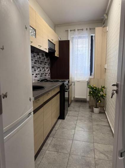 Garsoniera LA CHEIE Loc de Parcare Militari Residence