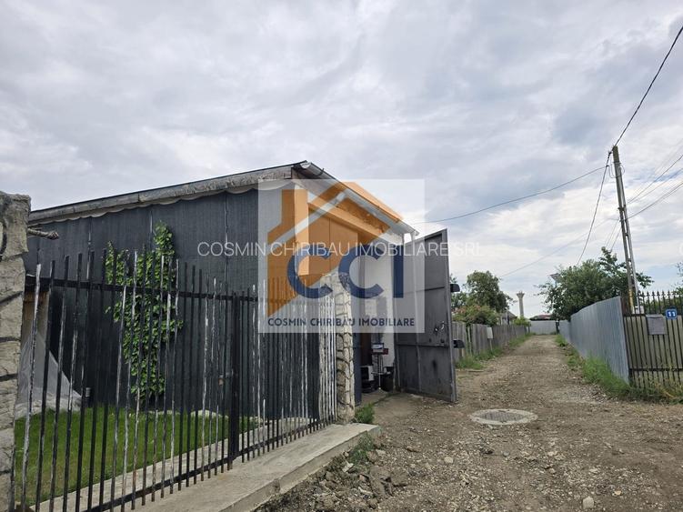 GARAJ DE VÂNZARE ÎN MĂRGINENI - 7
