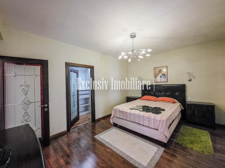 Zona Ultracentrala - Apartament 3 camere 170 mp cu Vedere la Mare si 2 terase
