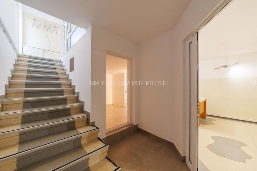 Proprietate multifunctionala | Doua cladiri | 581 mp | Pitesti - 2