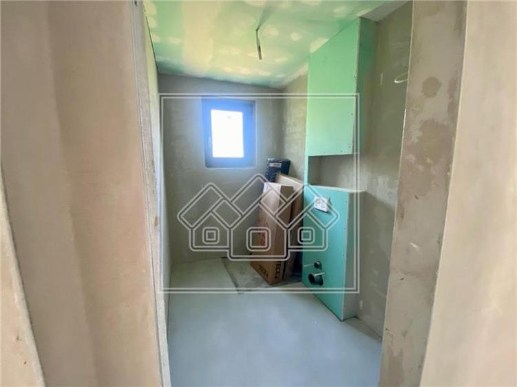 Ap cu 3 camere, 78.6 mp utili, 2 bai, la cheie, confort lux