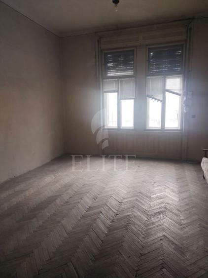 Apartament o camera în zona CAMERA DE COMERT