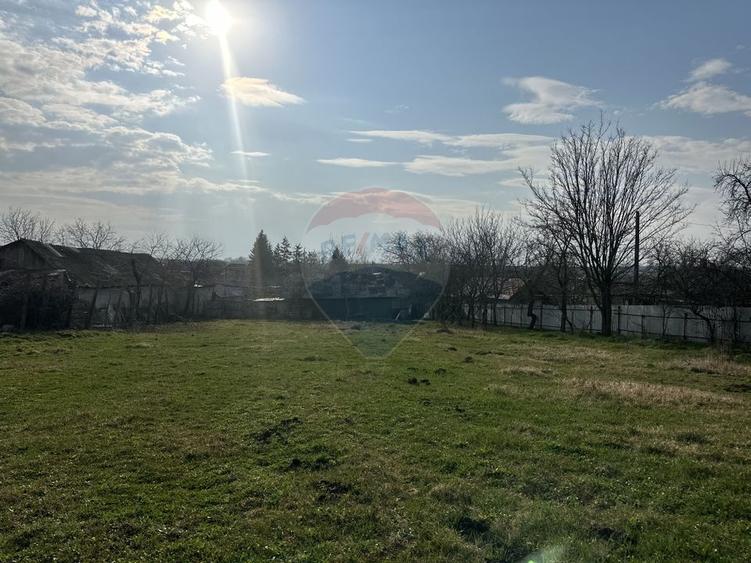 Casă / Vilă cu 3 camere de vânzare