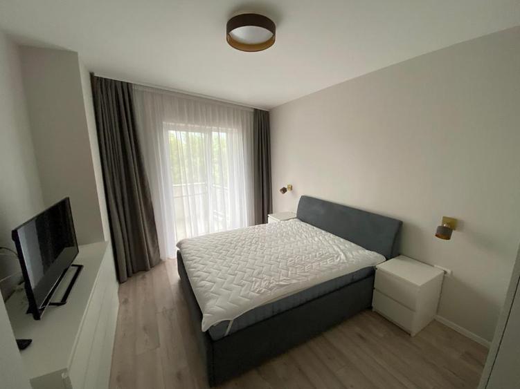 Proprietar, inchiriez apartament cu doua camere