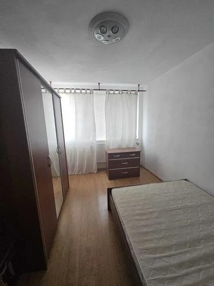 2 camere decomandat Drumul Taberei metrou Parc Moghioros