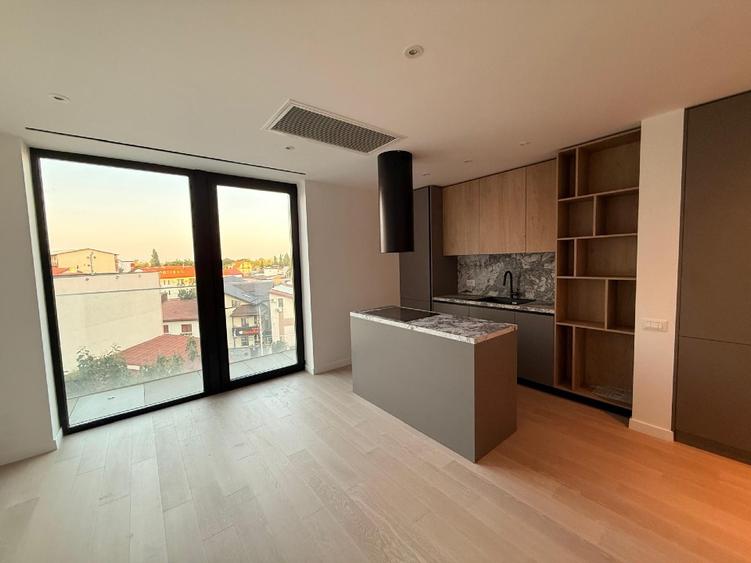 Studio One Verdi etaj 1