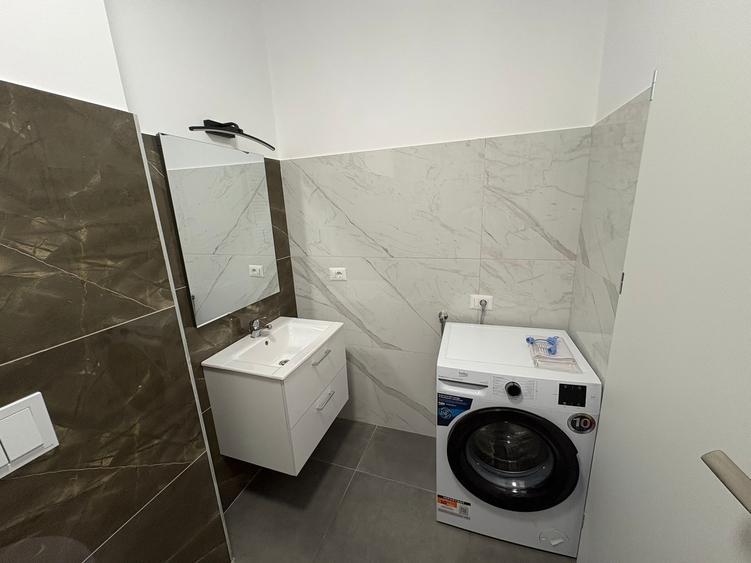 Apartament de inchiriat - 2 camere - bloc nou - prima inchiriere