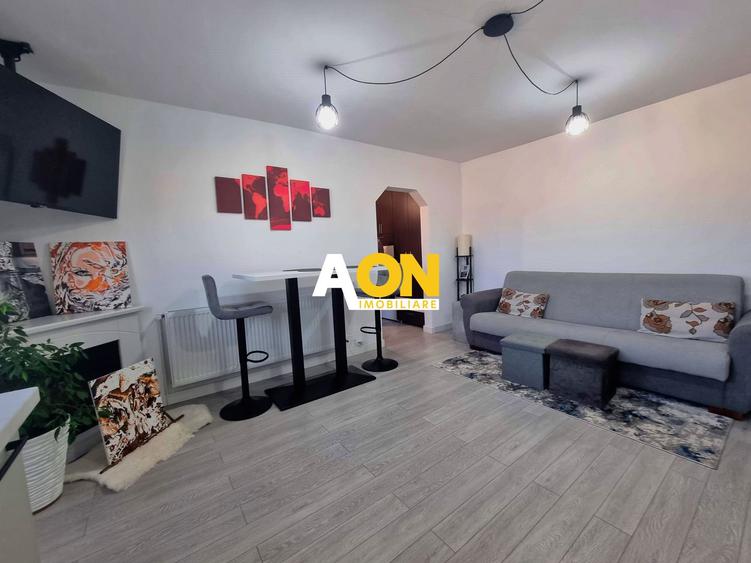 Apartament cu 2 camere reconfigurat, 52 mp utili, zona Cetate
