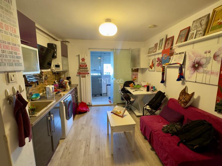 Apartament 2 camere decomandat Intre M Lujerului Gorjului  Centrala Parcare - 3
