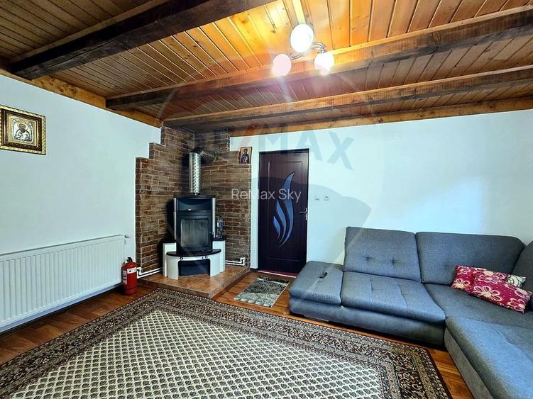 Cabana de vis în Râșca–intimitate totală în zonă turistică, Comision 0 - 2