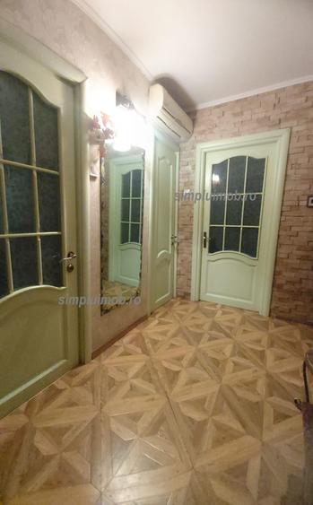 Apartament 3 camere Ozana Titan 66 mp Etaj 1 metrou 7 minute