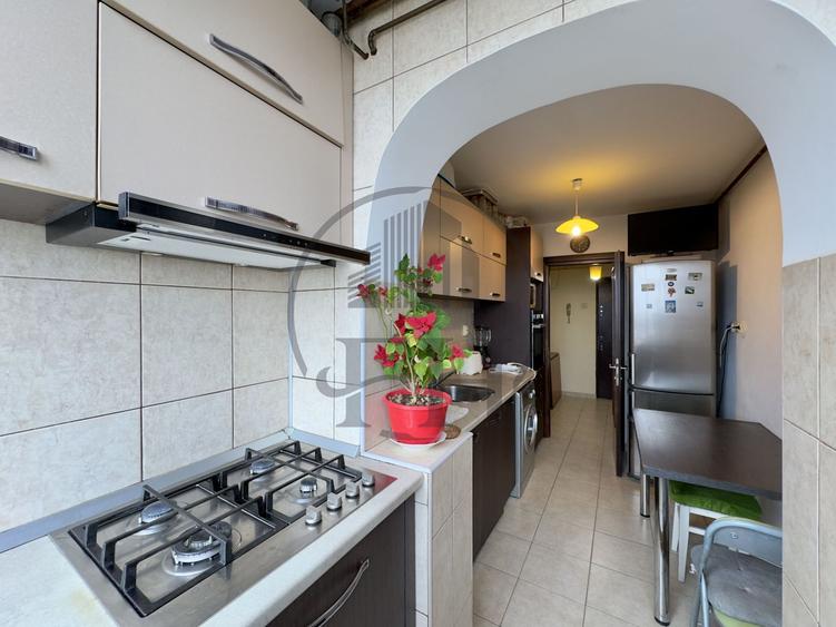 Apartament 2 camere de vanzare Constanta, Zona Tomis Nord