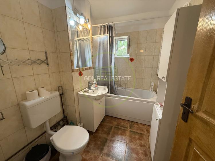 Apartament 3 camere, semidecomandat, 54 mp, zona Liceul Pedagogic - 9