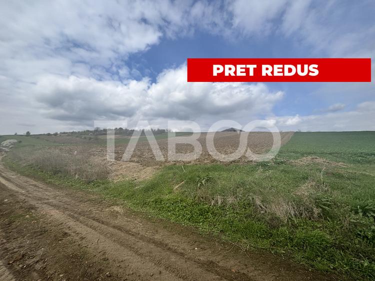 Teren intravilan  4600mp  de vanzare  in Sura Mare Sibiu
