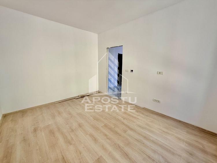 Apartament cu 2 camere, etaj intermediar, zona Planetelor