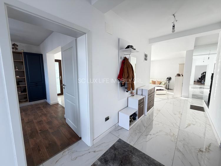 Vand vila de lux Mosnita Noua 330000 euro - 14