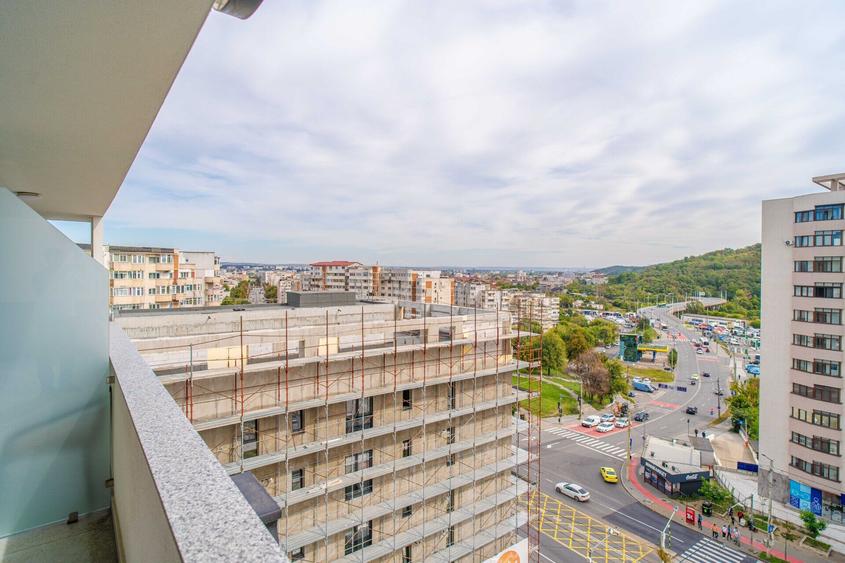 APARTAMENT CU 3 CAMERE, 2 BAI - 100 MP, NICOLINA, BLOC NOU