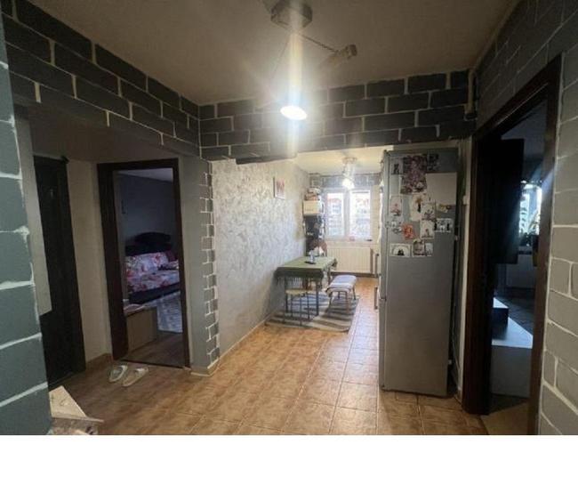 Apartament 2 camere decomandat, bd Tomis, langa restauran Rustic zona Boema