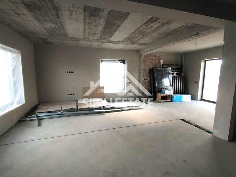 Casa cu garaj, 4 camere, 3 bai, Sibiu Selimbar Comision 0%