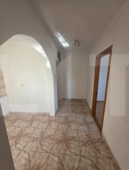 Apartament cu 2 camere, 47 mp, zona Lenin